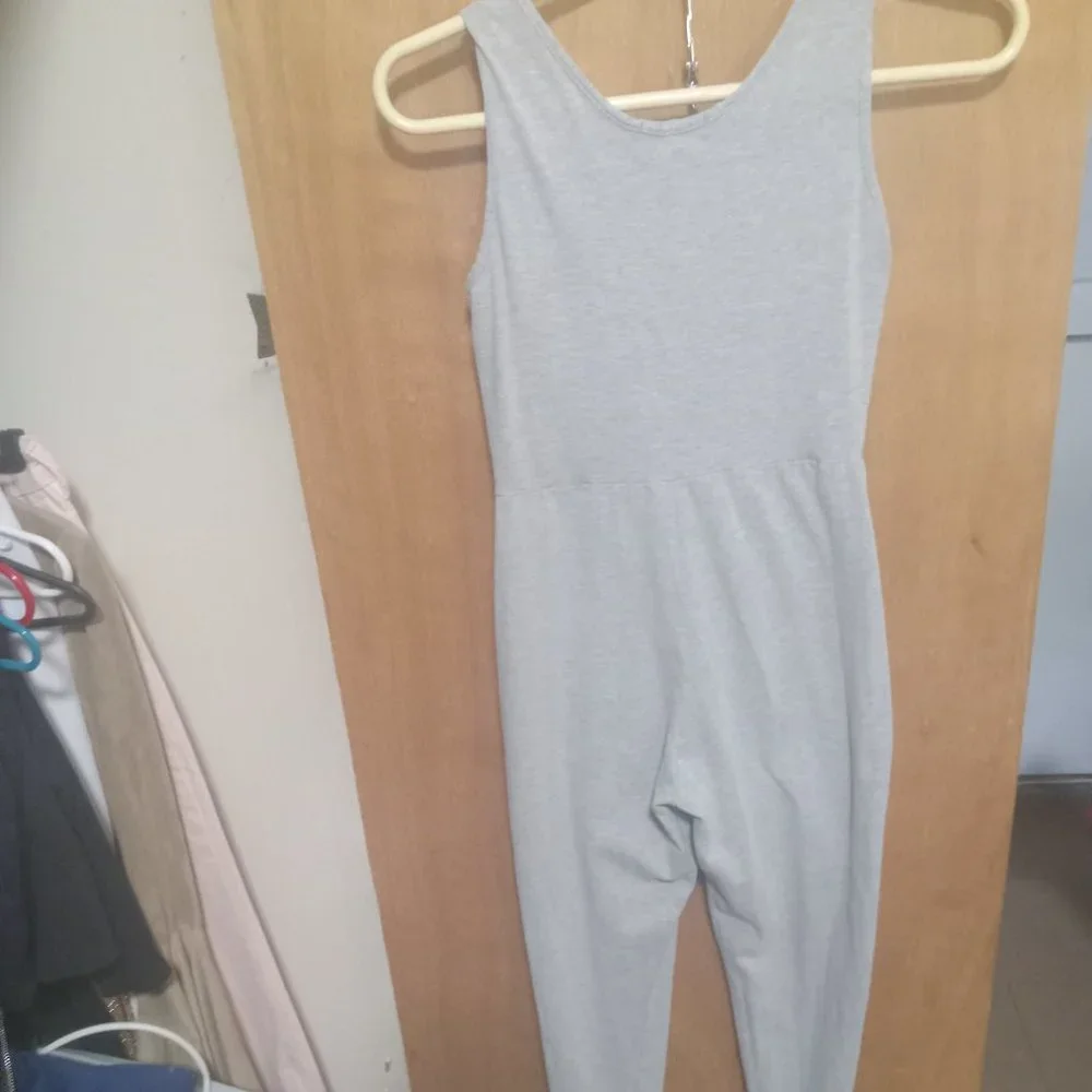 Jumper - Picture 3 of 3